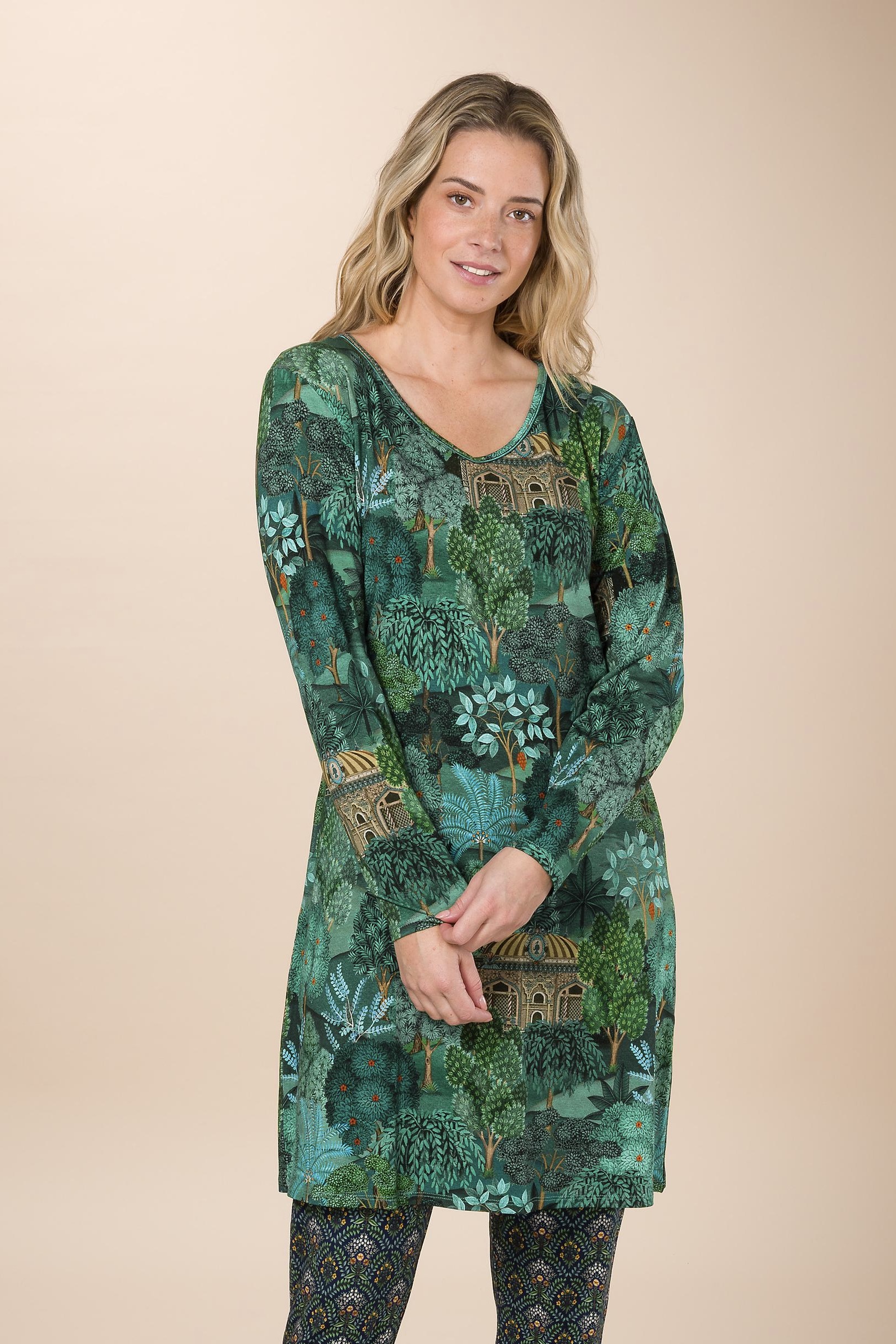 Dana Long Sleeve Nightdress Jardin de Noche Blue – BUnterwäsche