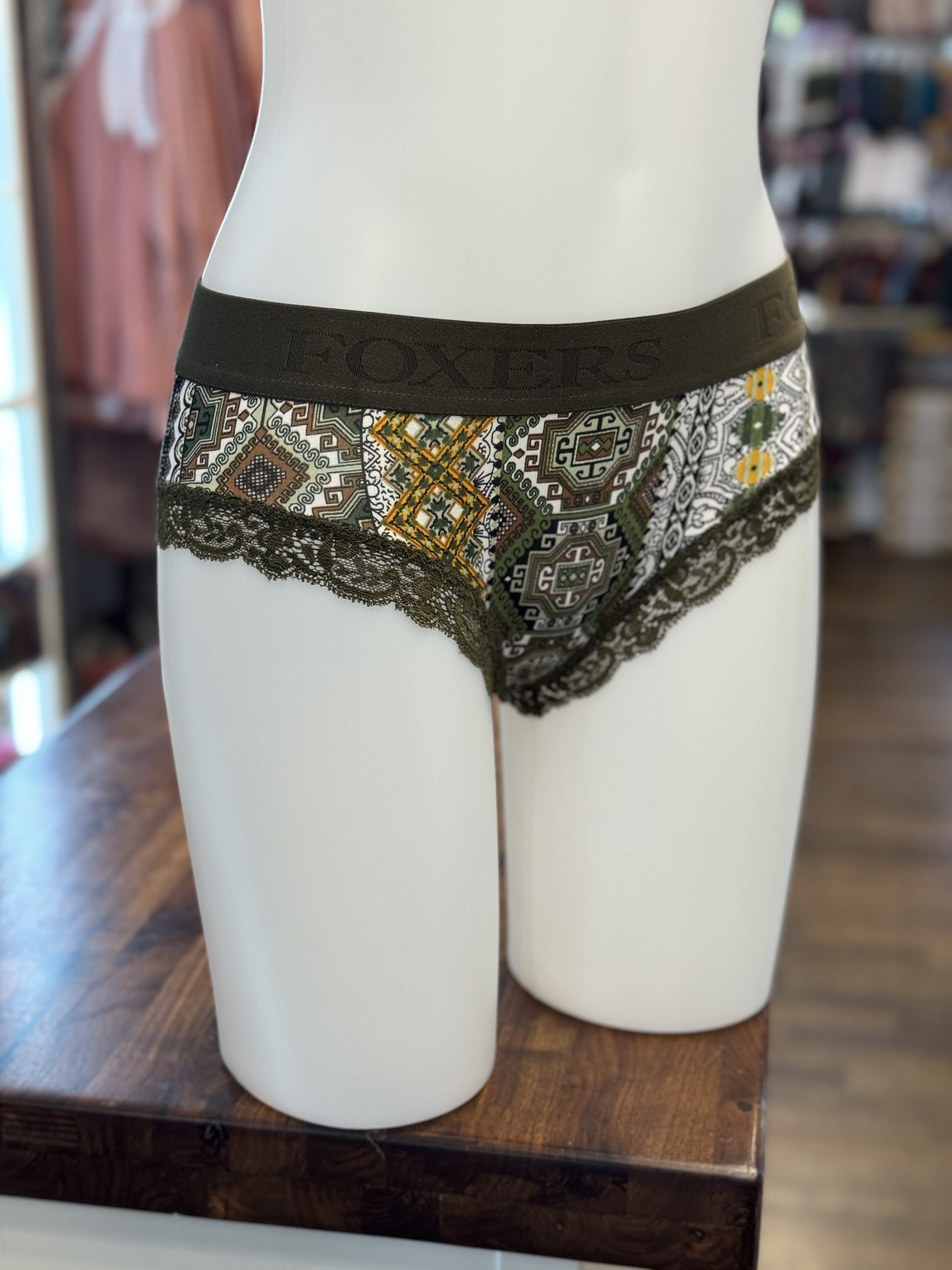 Olive Logoband over Golden Sage