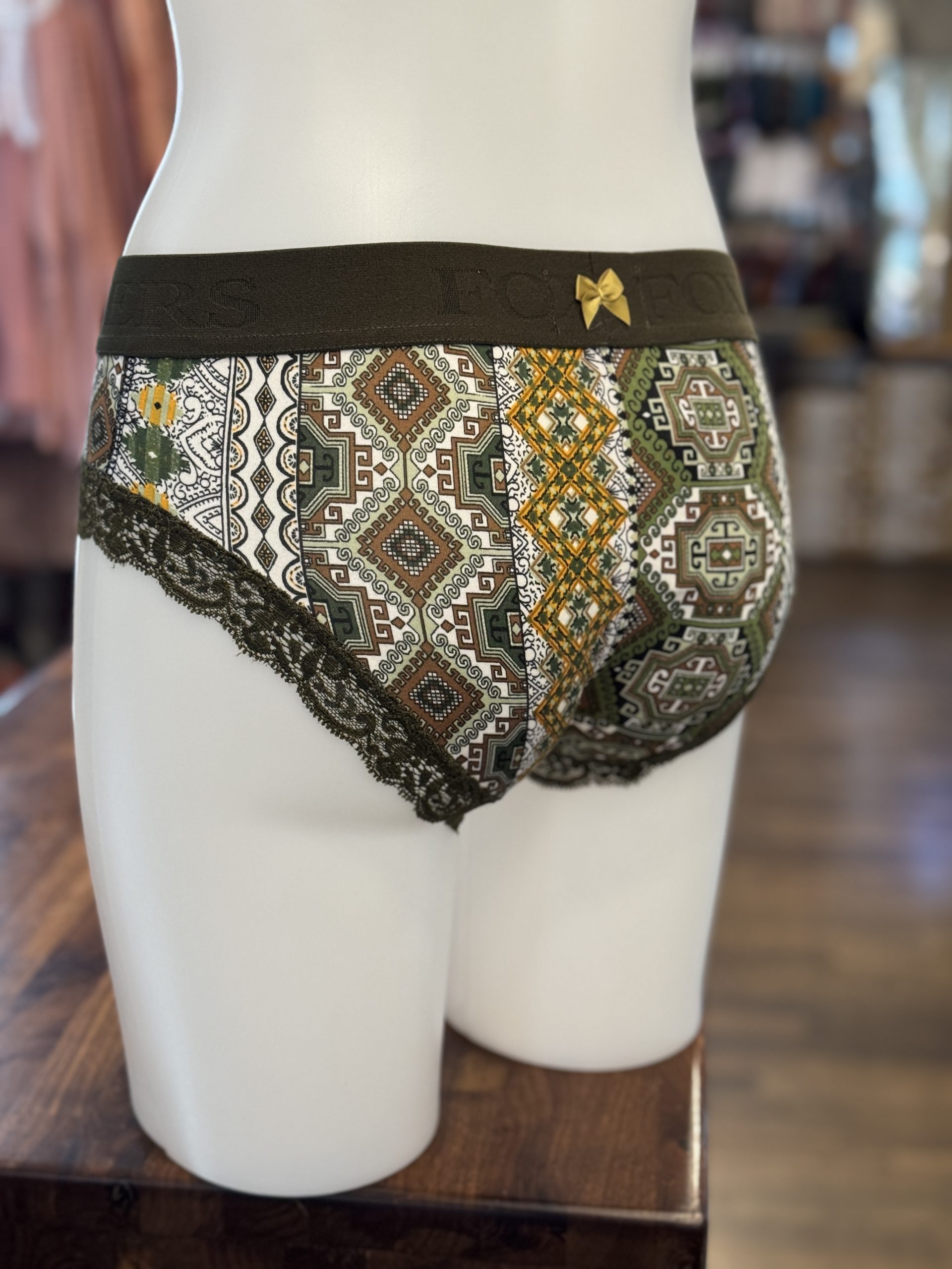 Olive Logoband over Golden Sage – Bild 2